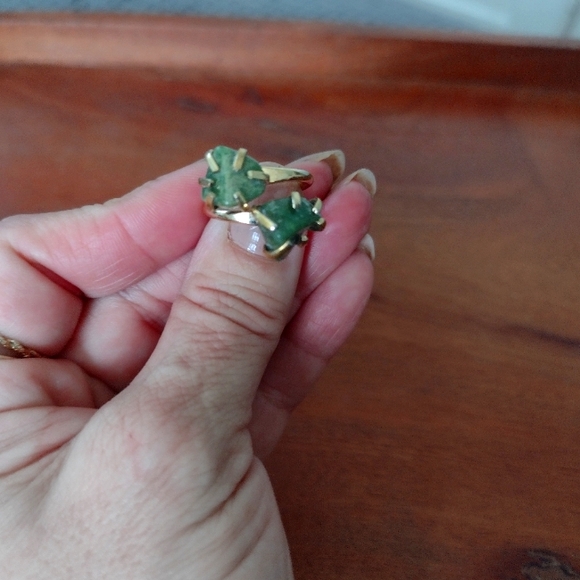 Vintage Sarah Coventry Twin Jades Ring - Picture 5 of 15